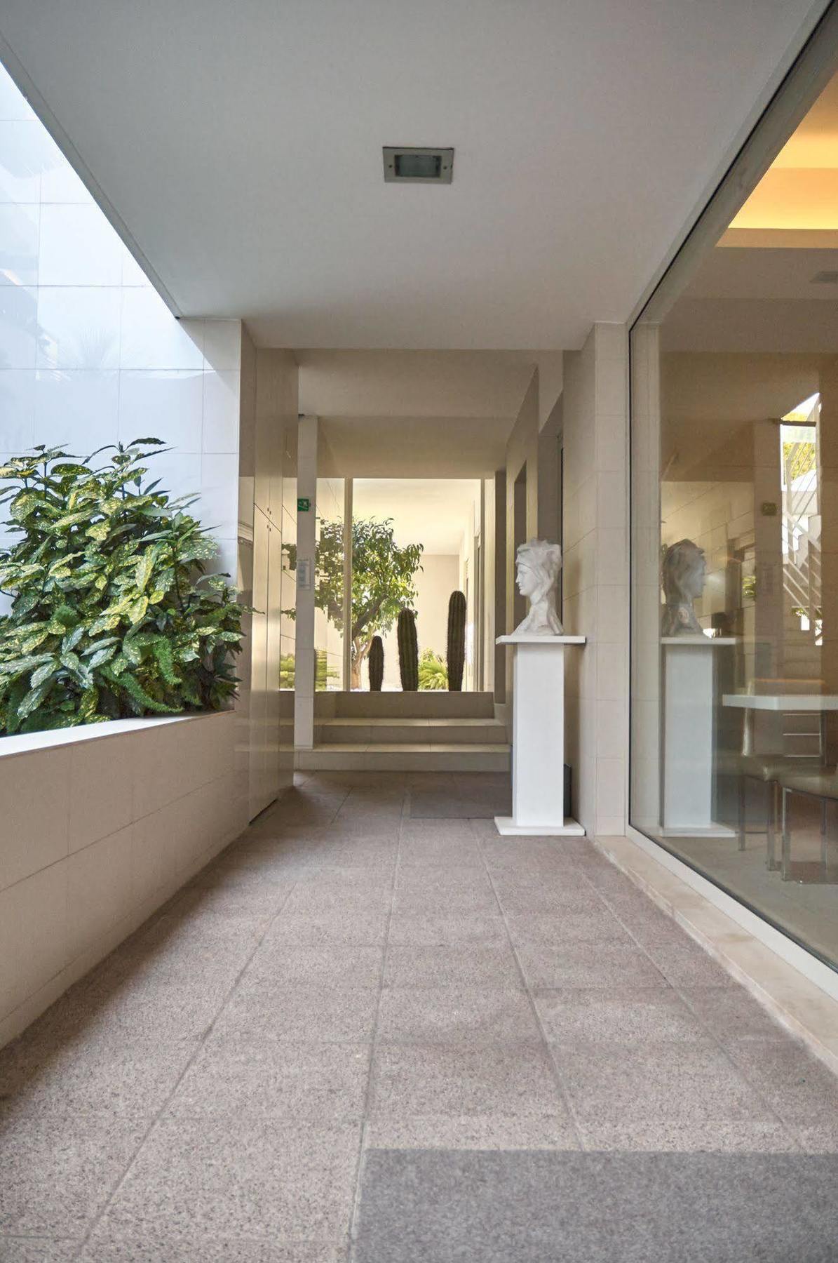 Soglow Business Class Hotel مولفيتا المظهر الخارجي الصورة